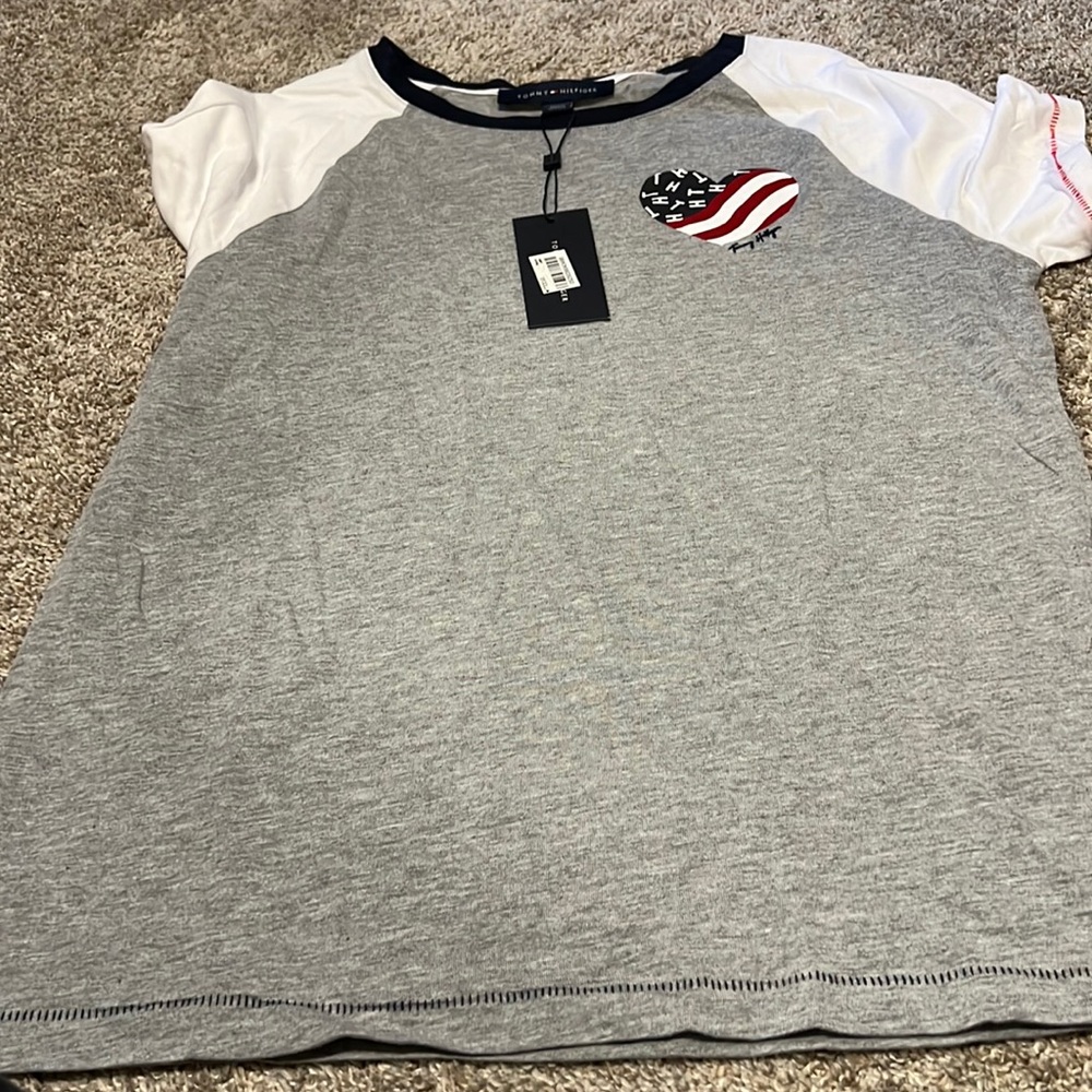 NWT women’s t-shirt  grey red white and blue in color so cute